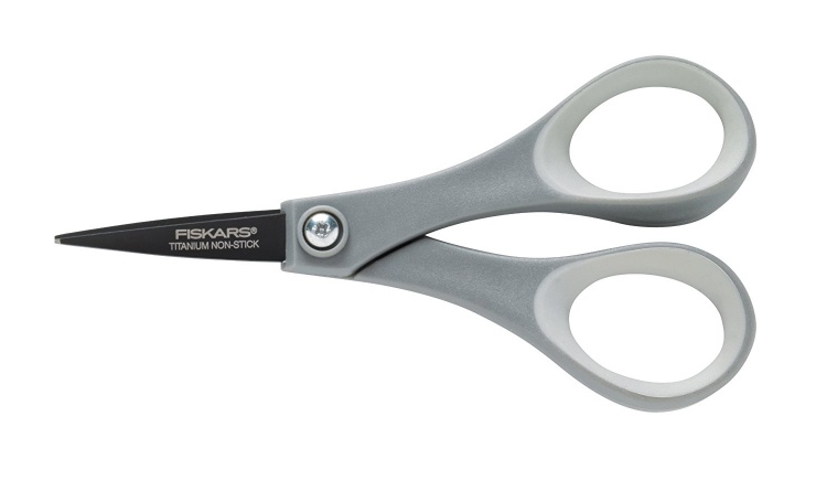 portable scissors for people with charcot marie tooth disease & ms